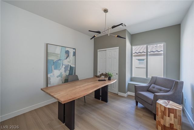 10982 Village Ridge Lane, Las Vegas, NV 89135