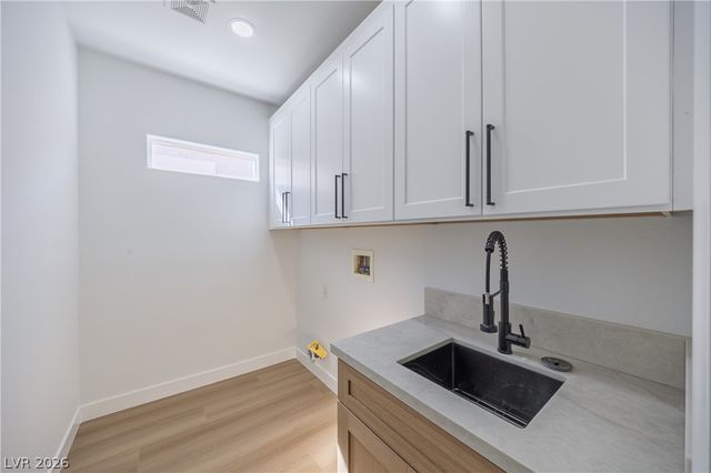 10982 Village Ridge Lane, Las Vegas, NV 89135