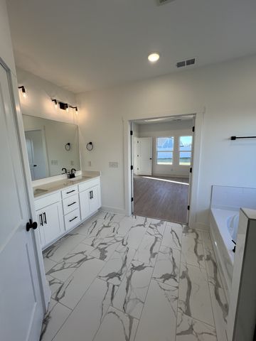 304 Strong Street, Columbia, TN 38401