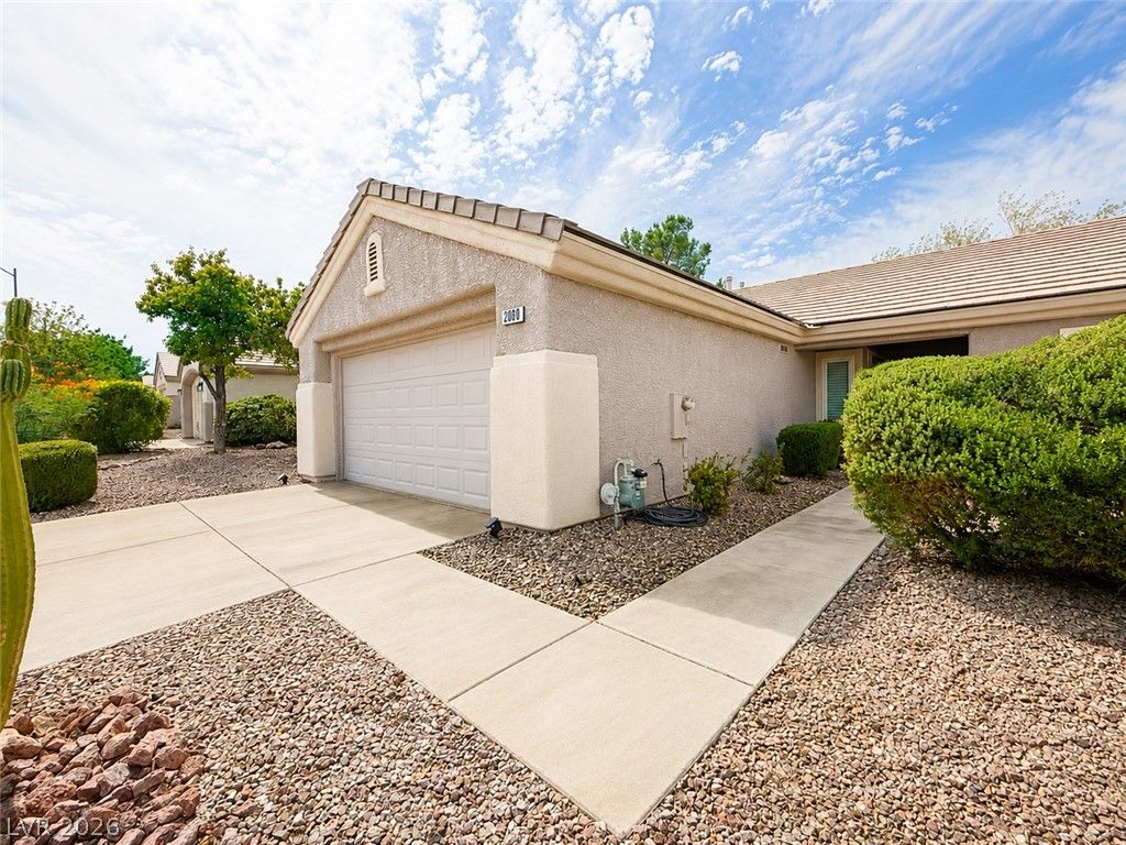 2080 Joy Creek Lane, Henderson, NV 89012 — photo 5