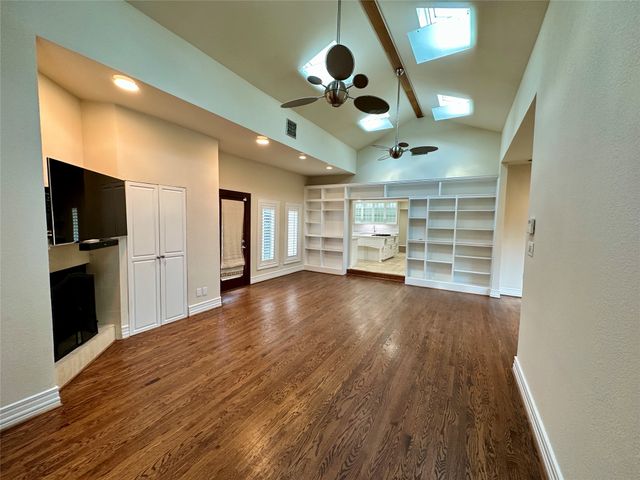 3848 Shorecrest Drive, Dallas, TX 75209