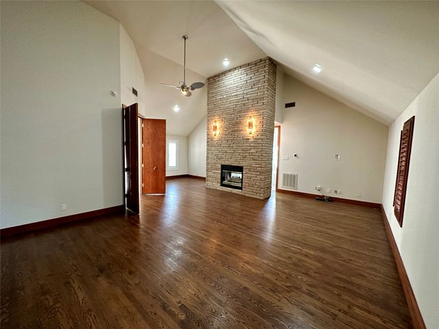 3848 Shorecrest Drive, Dallas, TX 75209