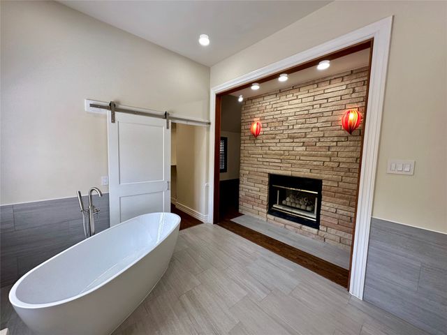 3848 Shorecrest Drive, Dallas, TX 75209