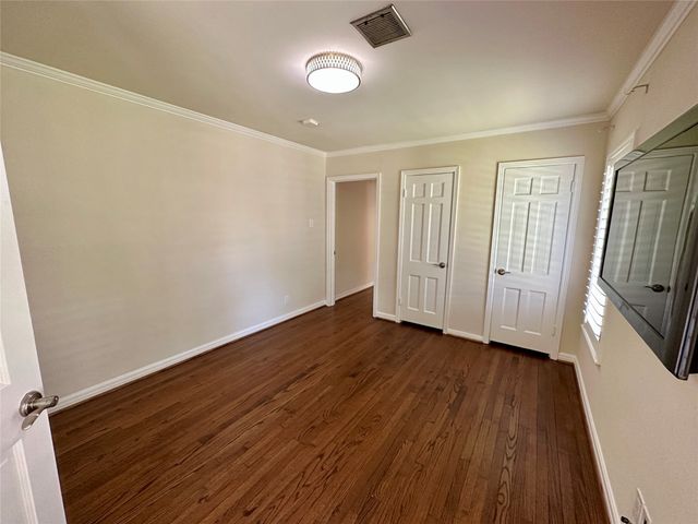 3848 Shorecrest Drive, Dallas, TX 75209