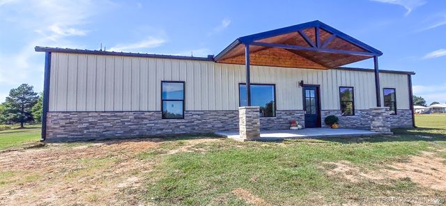 64 Reagan Drive, Eufaula, OK 74432