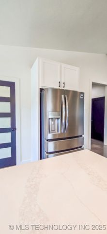 64 Reagan Drive, Eufaula, OK 74432