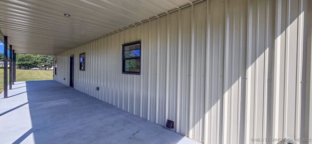 64 Reagan Drive, Eufaula, OK 74432