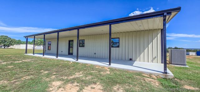 64 Reagan Drive, Eufaula, OK 74432