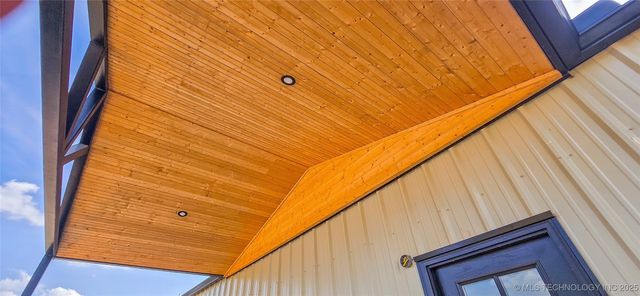 64 Reagan Drive, Eufaula, OK 74432