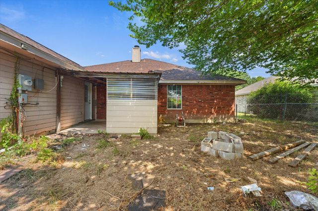 1220 Brittany Way, Seagoville, TX 75159