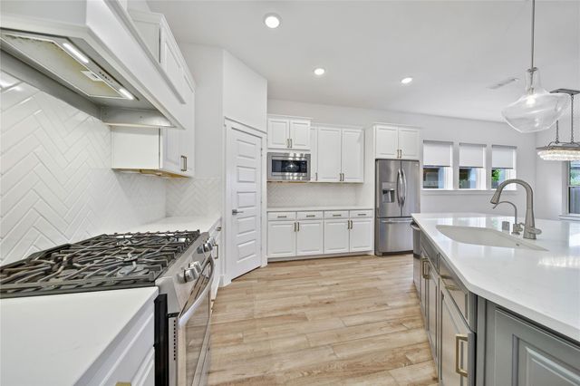 28738 Shoalhaven Court, Fulshear, TX 77441
