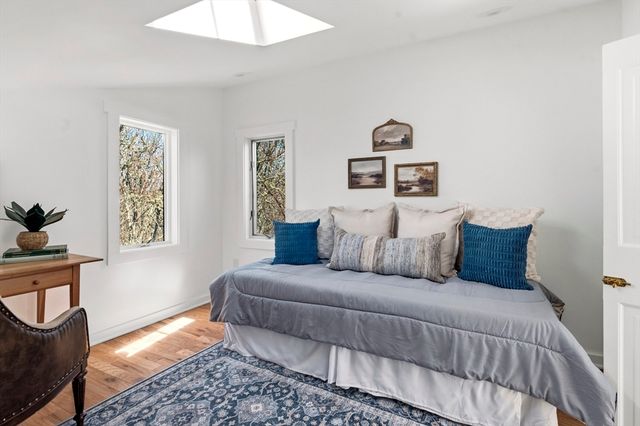 86 Harry Kemp Way B, Provincetown, MA 02657