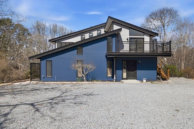 86 Harry Kemp Way B, Provincetown, MA 02657