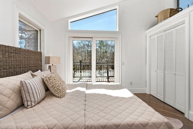 86 Harry Kemp Way B, Provincetown, MA 02657