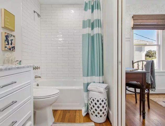 1514 51st Street, Galveston, TX 77551