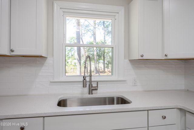 411 Lafayette Street, Clinton, NC 28328