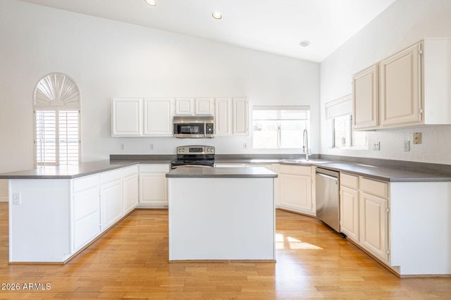 1979 E Chilton Drive, Tempe, AZ 85283