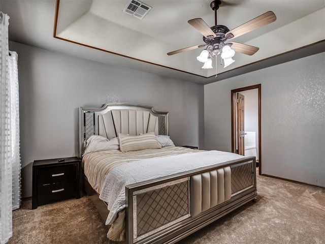20554 Ember Lane, Harrah, OK 73045