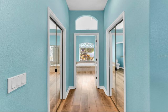 1021 HAMILTON AVENUE, Tarpon Springs, FL 34689