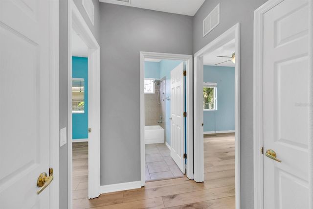 1021 HAMILTON AVENUE, Tarpon Springs, FL 34689