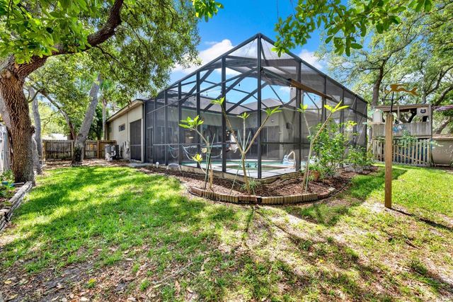 1021 HAMILTON AVENUE, Tarpon Springs, FL 34689