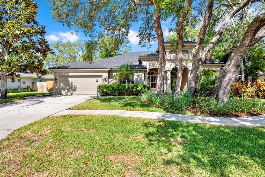 1021 HAMILTON AVENUE, Tarpon Springs, FL 34689