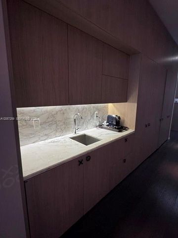 801 S Miami Avenue 408, Miami, FL 33130
