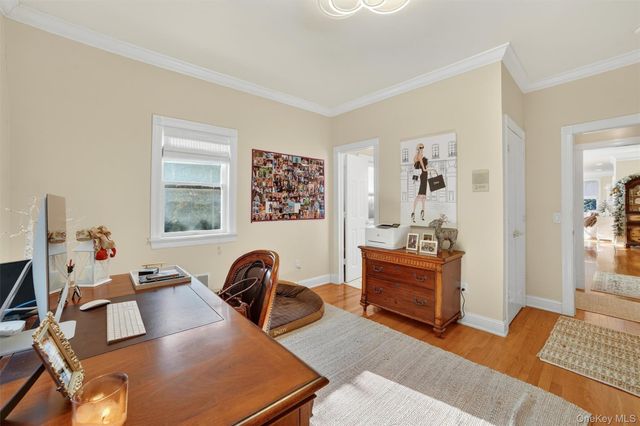 6 Rest Avenue, Ardsley, NY 10502