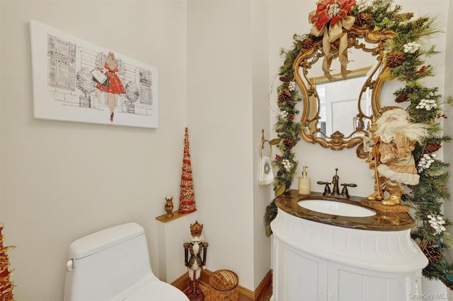 6 Rest Avenue, Ardsley, NY 10502