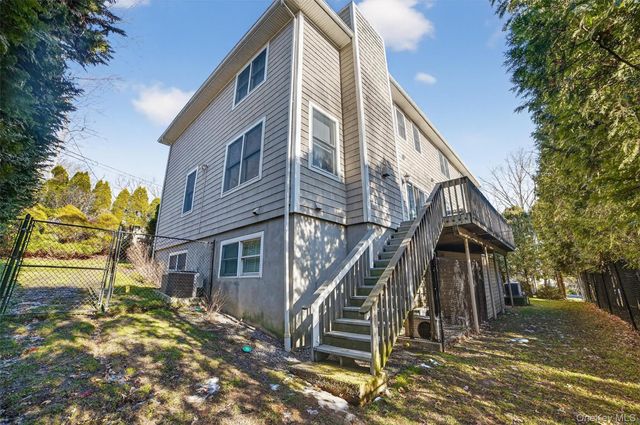 6 Rest Avenue, Ardsley, NY 10502