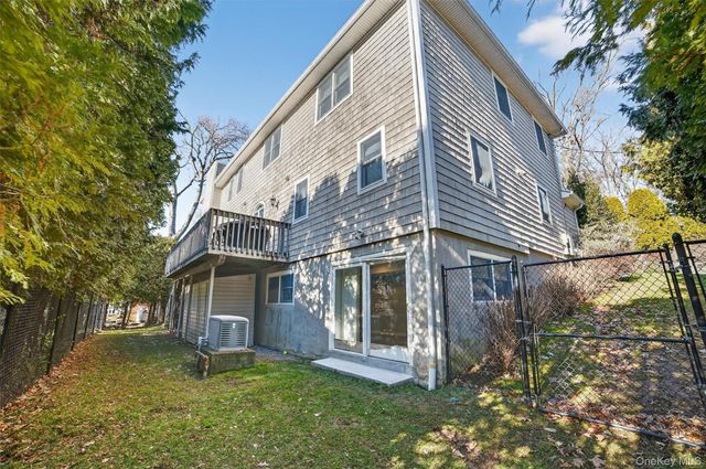 6 Rest Avenue, Ardsley, NY 10502