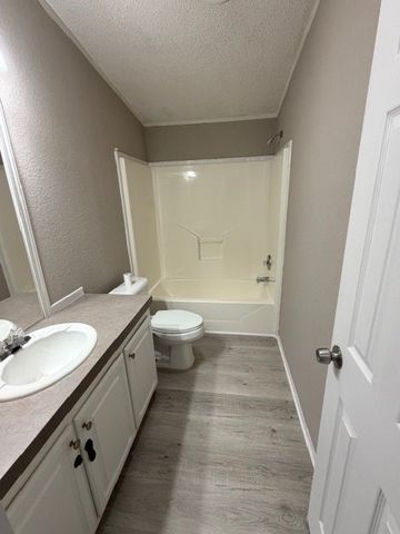 2321 Ridgeview Street, Fort Worth, TX 76119