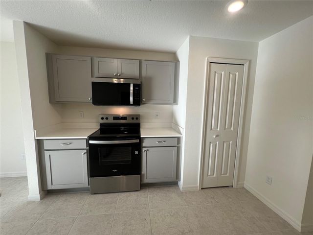 87 BRESSLER LANE, Palm Coast, FL 32137