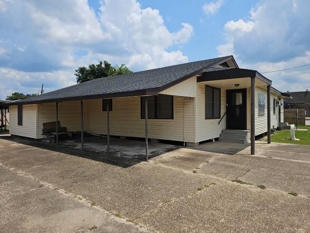 112 Duplantis St, Thibodaux, LA 70301