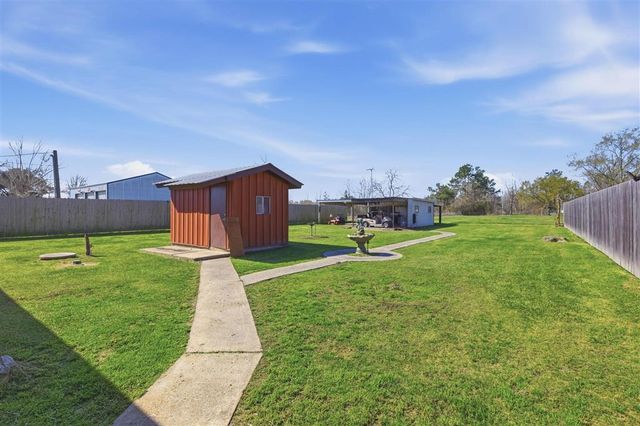 402 Scheufens Road, Lake Charles, LA 70615