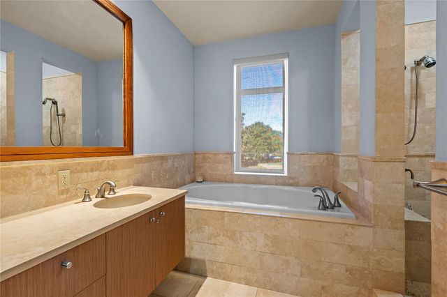 500 PLANTATION VILLAGE DRIVE 3-208, Dorado, PR 00646