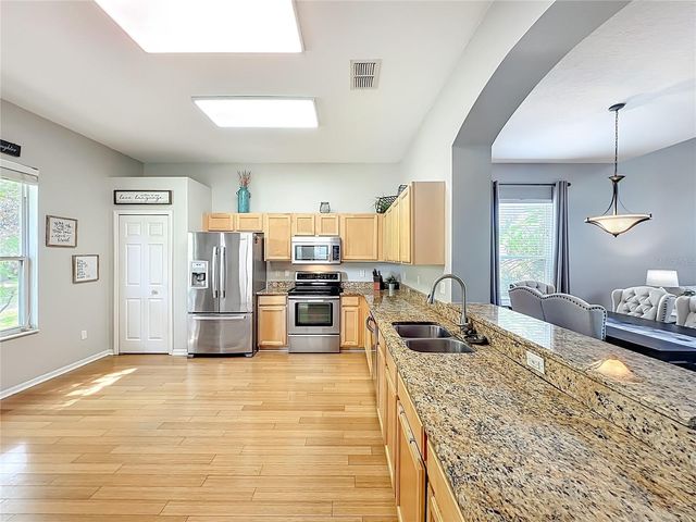 949 PICKFAIR TERRACE, Lake Mary, FL 32746