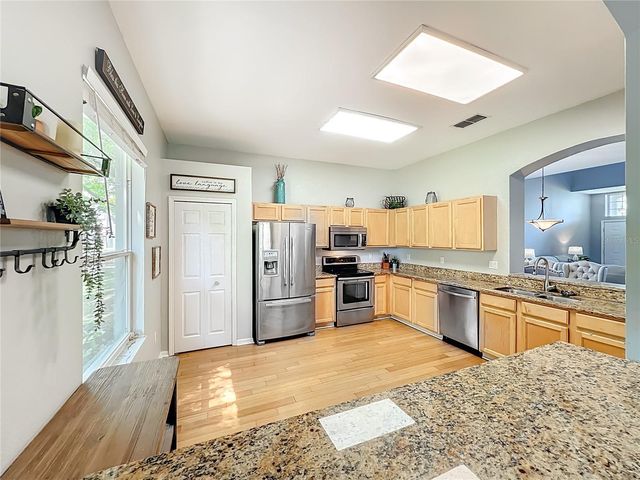 949 PICKFAIR TERRACE, Lake Mary, FL 32746