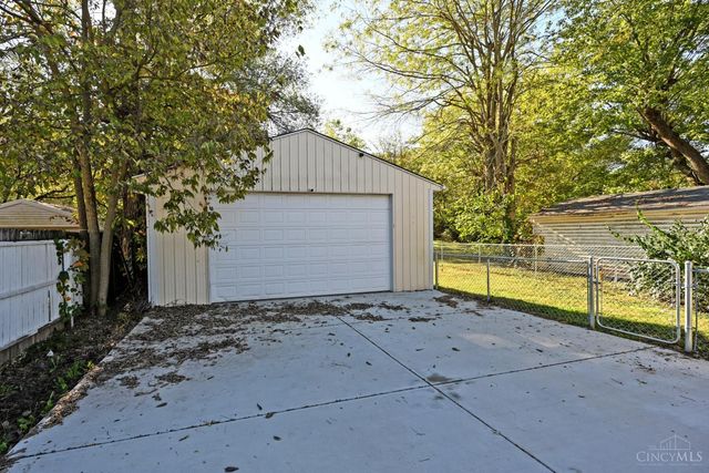 3910 Jewell Avenue, Middletown, OH 45042