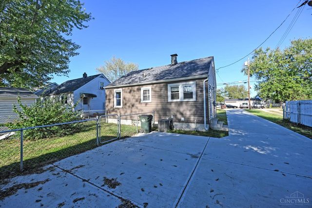 3910 Jewell Avenue, Middletown, OH 45042