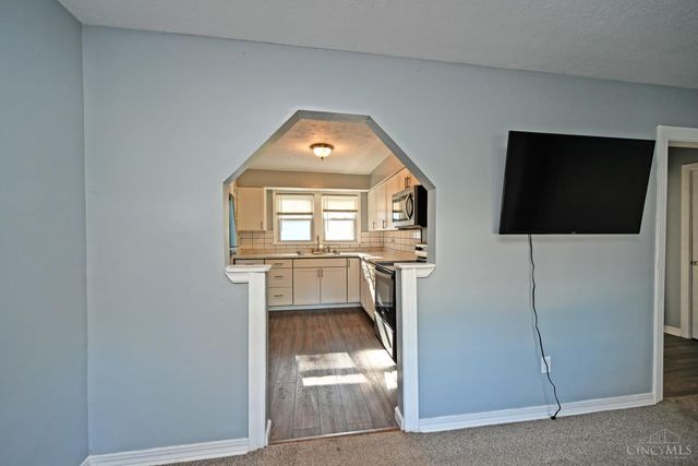 3910 Jewell Avenue, Middletown, OH 45042