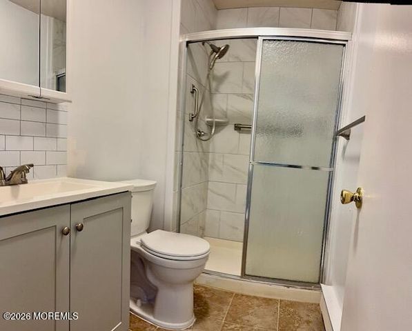 99 Arrowood Road J, Manalapan, NJ 07726
