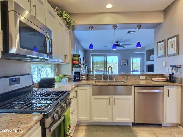 42128 N ANTHEM SPRINGS Road, Anthem, AZ 85086