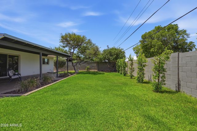 1318 E LA JOLLA Drive, Tempe, AZ 85282