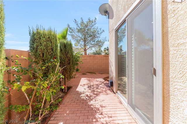 8155 Retriever Avenue, Las Vegas, NV 89147