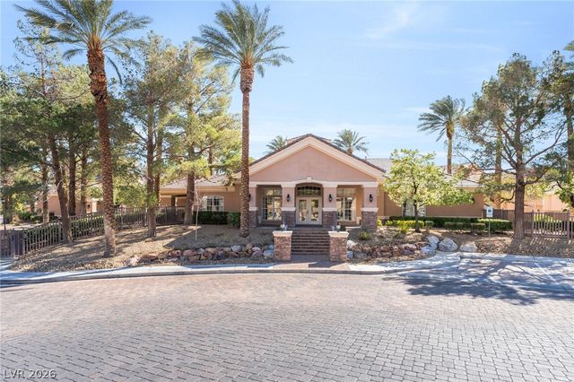 8155 Retriever Avenue, Las Vegas, NV 89147