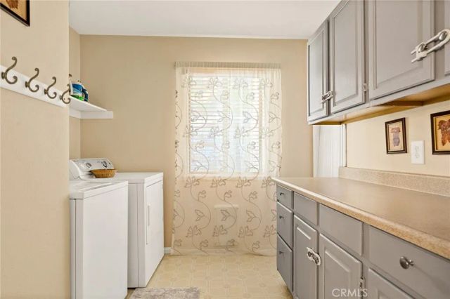 707 Virginia Court, Lake Arrowhead, CA 92352