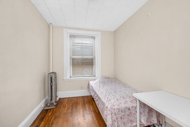 884 Huntington Ave, Boston, MA 02115