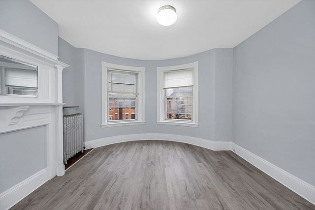 884 Huntington Ave, Boston, MA 02115