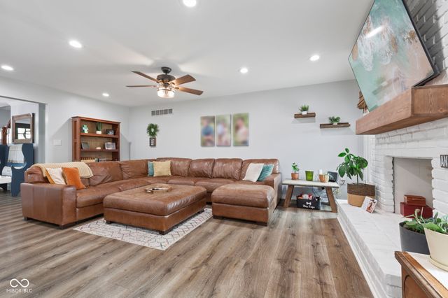 3355 Calcutta Drive, Greenwood, IN 46143